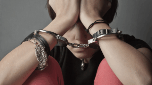 【澳洲政策深度分析】維州「成人刑期」法案全透视：除了震懾，我們更需關注的三大關鍵